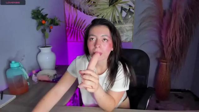 Thumbnail 1, mia_wils24's Stream at Chaturbate, 18 months ago