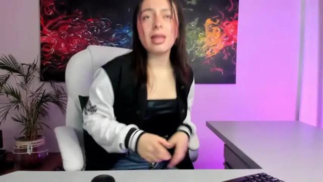 Thumbnail 1, mia_wils24's Stream at Chaturbate, 18 months ago
