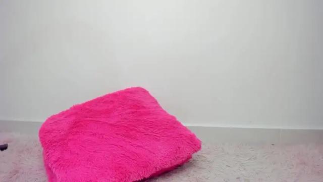 Image 10 of mia_xxx__ Stream on Chaturbate on 14 months ago