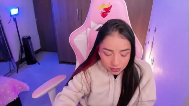 Image 2 of miaa_06 Stream on Chaturbate on 16 days ago