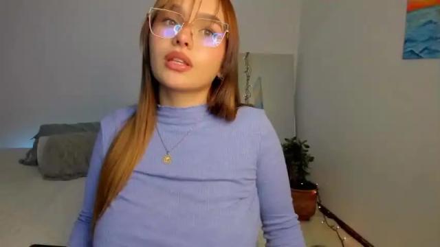 Image 7 of miaa__rosee Stream on Chaturbate on 17 months ago