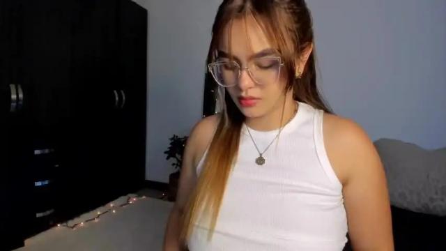 Thumbnail 1, miaa__rosee's Stream at Chaturbate, 16 months ago