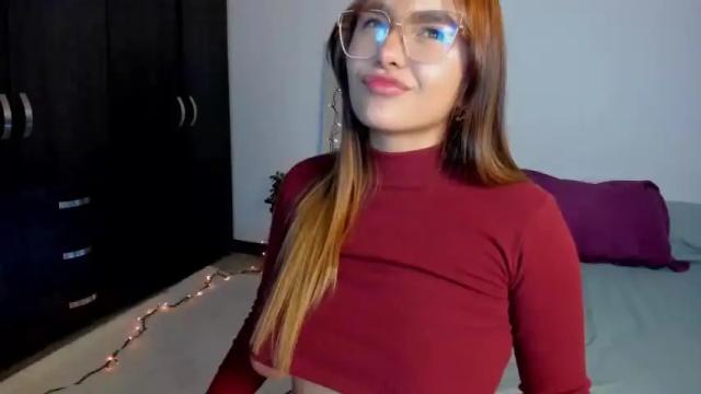 Image 11 of miaa__rosee Stream on Chaturbate on 16 months ago