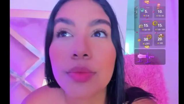 Image 8 of miaa_cameron1 Stream on Chaturbate on 5 months ago