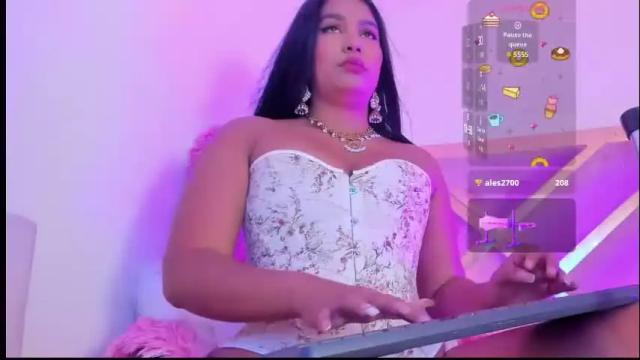 Image 11 of miaa_cameron1 Stream on Chaturbate on 4 months ago