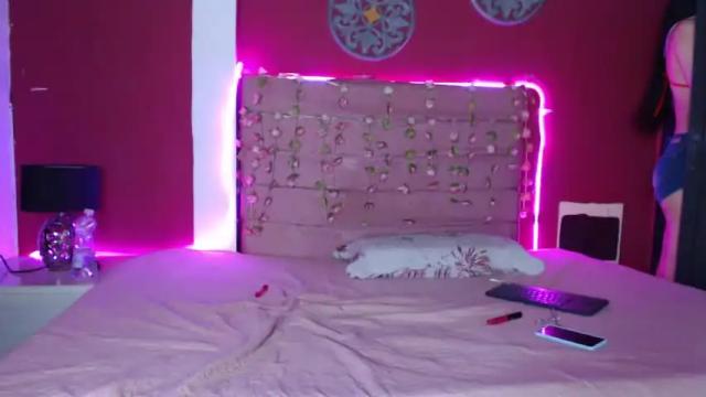 Thumbnail 3, miaa_laurens's Stream at Chaturbate, 24 months ago