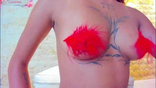 Image 7 of miaa_roldan Stream on Chaturbate on 2 months ago