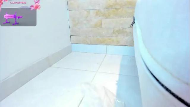 Thumbnail 1, miaa_roldan's Stream at Chaturbate, 1 month ago