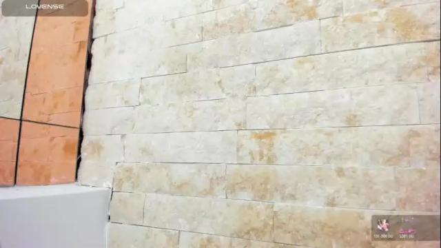 Image 11 of miaa_roldan Stream on Chaturbate on 9 days ago