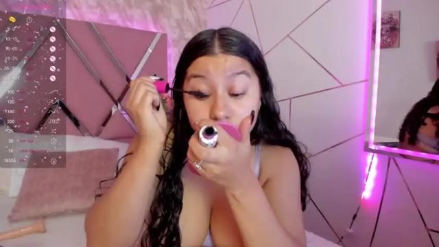 Image 3 of miaa_smiith1 Stream on Chaturbate on 14 months ago