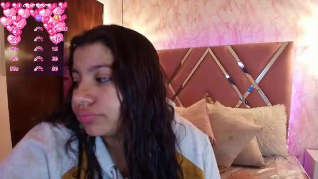 Image 2 of miaa_smiith1 Stream on Chaturbate on 2 months ago