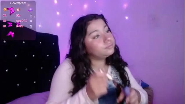Image 8 of miaa_smiith1 Stream on Chaturbate on 6 months ago