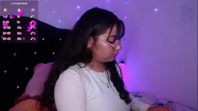 Image 4 of miaa_smiith1 Stream on Chaturbate on 5 months ago