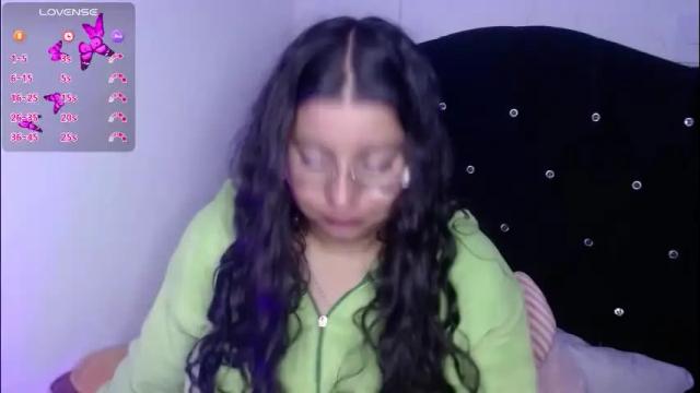 Image 3 of miaa_smiith1 Stream on Chaturbate on 5 months ago