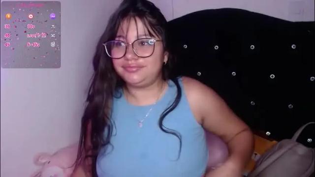 Image 3 of miaa_smiith1 Stream on Chaturbate on 3 months ago
