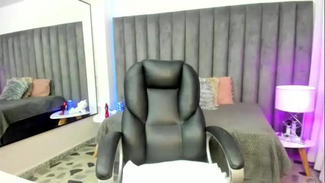 Image 11 of miaa_star_1 Stream on Chaturbate on 18 days ago