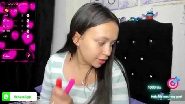 Image 4 of miaaa_17 Stream on Chaturbate on 21 months ago