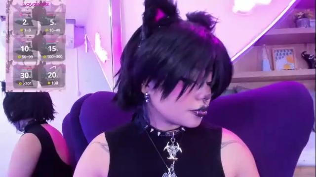 Image 2 of miaamane Stream on Chaturbate on 1 month ago