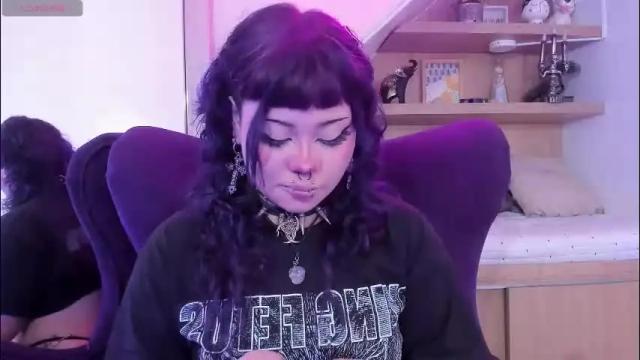 Image 2 of miaamane Stream on Chaturbate on 2 months ago