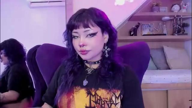 Image 2 of miaamane Stream on Chaturbate on 1 month ago