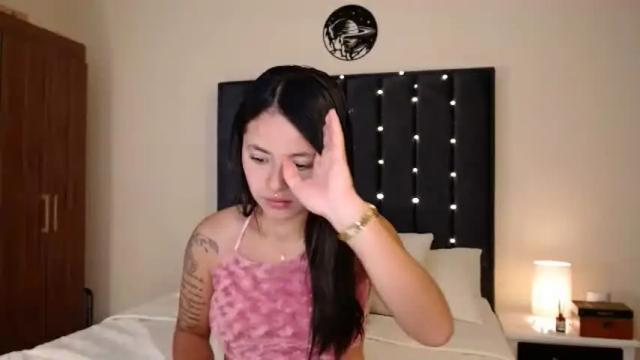 Image 10 of miaandnaty1 Stream on Chaturbate on 1 month ago