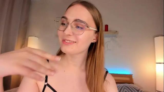 Image 8 of miabond_ Stream on Chaturbate on 1 month ago
