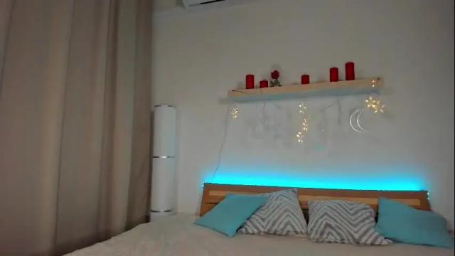 Image 10 of miabond_ Stream on Chaturbate on 25 days ago