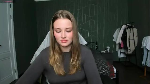 Image 6 of miabrian Stream on Chaturbate on 2 months ago