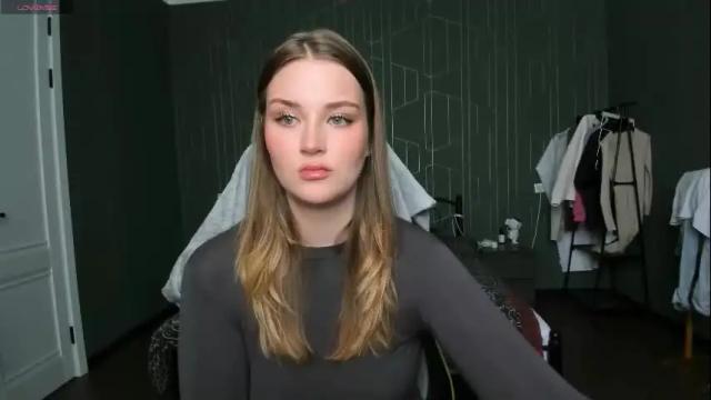 Image 7 of miabrian Stream on Chaturbate on 2 months ago