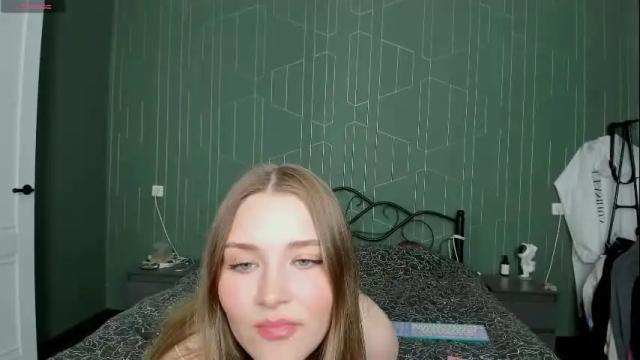 Image 7 of miabrian Stream on Chaturbate on 1 month ago