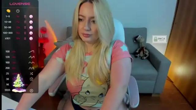 Image 4 of miabrown_21 Stream on Chaturbate on 16 months ago