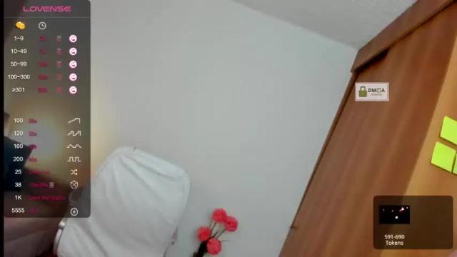 Image 2 of miabrown_21 Stream on Chaturbate on 15 months ago
