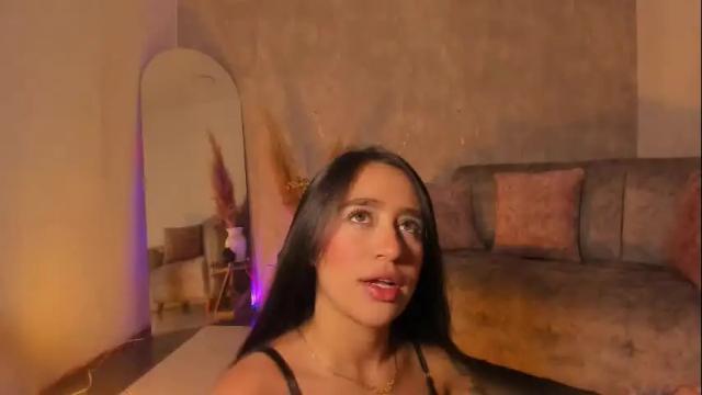 Image 2 of miacoopersx Stream on Chaturbate on 23 days ago