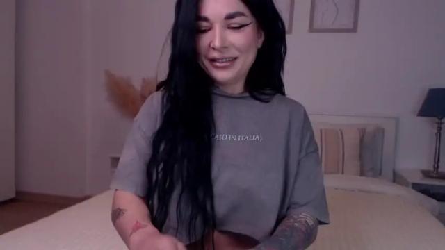 Image 4 of miacute4u Stream on Chaturbate on 14 months ago