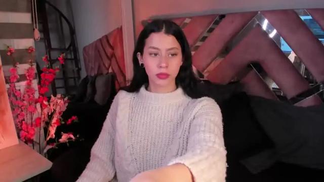 Image 10 of miadaniells Stream on Chaturbate on 17 months ago