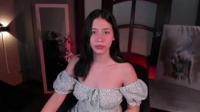 Image 4 of miadaniells Stream on Chaturbate on 16 months ago