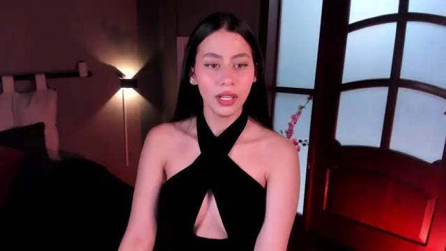Image 3 of miadaniells Stream on Chaturbate on 16 months ago