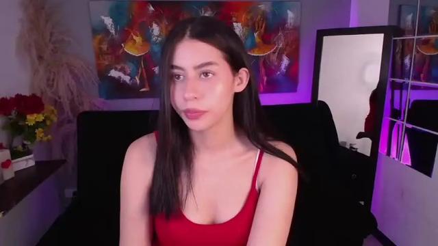 Image 6 of miadaniells Stream on Chaturbate on 14 months ago