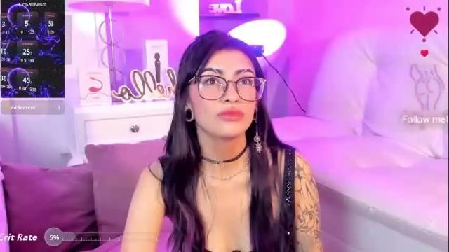 Image 6 of miadevine_ Stream on Chaturbate on 2 months ago