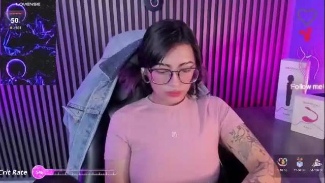 Image 12 of miadevine_ Stream on Chaturbate on 2 months ago