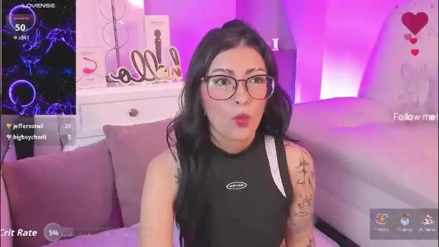 Image 12 of miadevine_ Stream on Chaturbate on 2 months ago