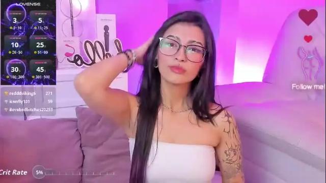 Image 6 of miadevine_ Stream on Chaturbate on 2 months ago