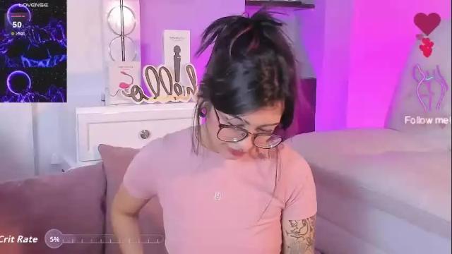 Image 10 of miadevine_ Stream on Chaturbate on 2 months ago