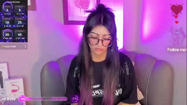 Image 12 of miadevine_ Stream on Chaturbate on 2 months ago