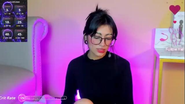 Image 3 of miadevine_ Stream on Chaturbate on 2 months ago