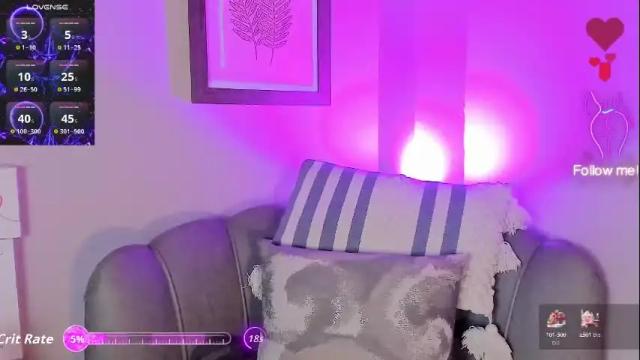 Image 10 of miadevine_ Stream on Chaturbate on 2 months ago
