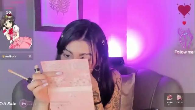Image 3 of miadevine_ Stream on Chaturbate on 1 month ago