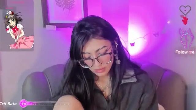 Image 12 of miadevine_ Stream on Chaturbate on 1 month ago
