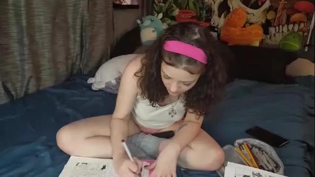 Image 10 of miaelizabethlove Stream on Chaturbate on 7 days ago