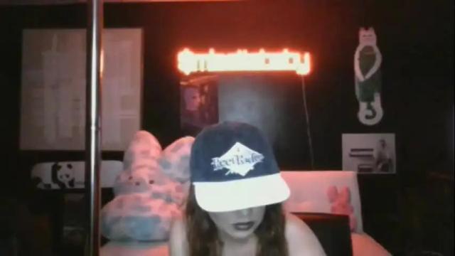 Image 6 of miaellababy Stream on Chaturbate on 2 months ago